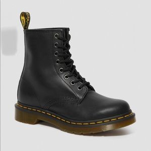 1460 NAPPA LEATHER LACE UP BOOTS | Dr. Martens